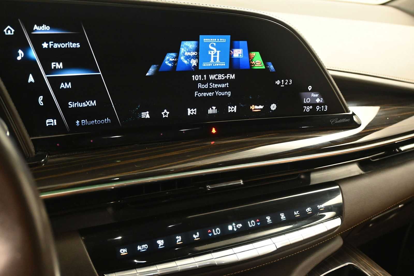 2021 Cadillac Escalade ESV Sport