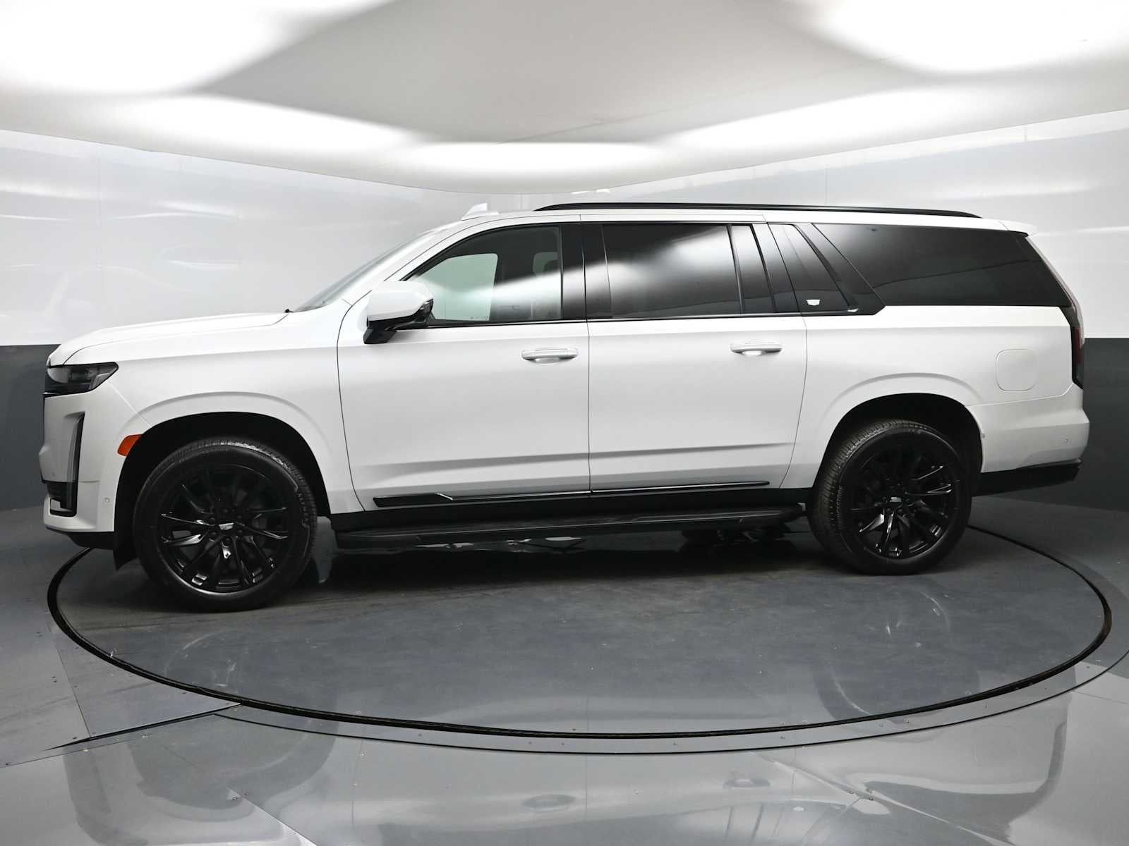 2021 Cadillac Escalade ESV Sport