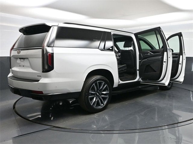 2023 Cadillac Escalade ESV Sport