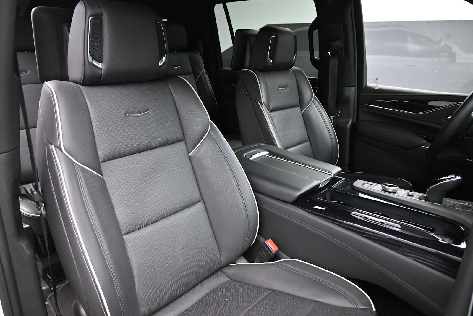 2024 Cadillac Escalade ESV Sport
