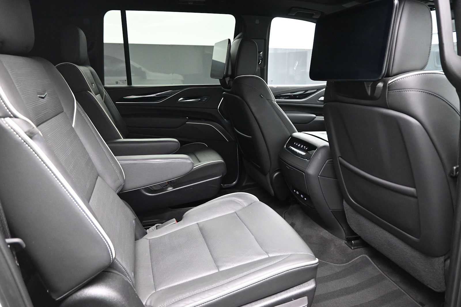 2024 Cadillac Escalade ESV Sport