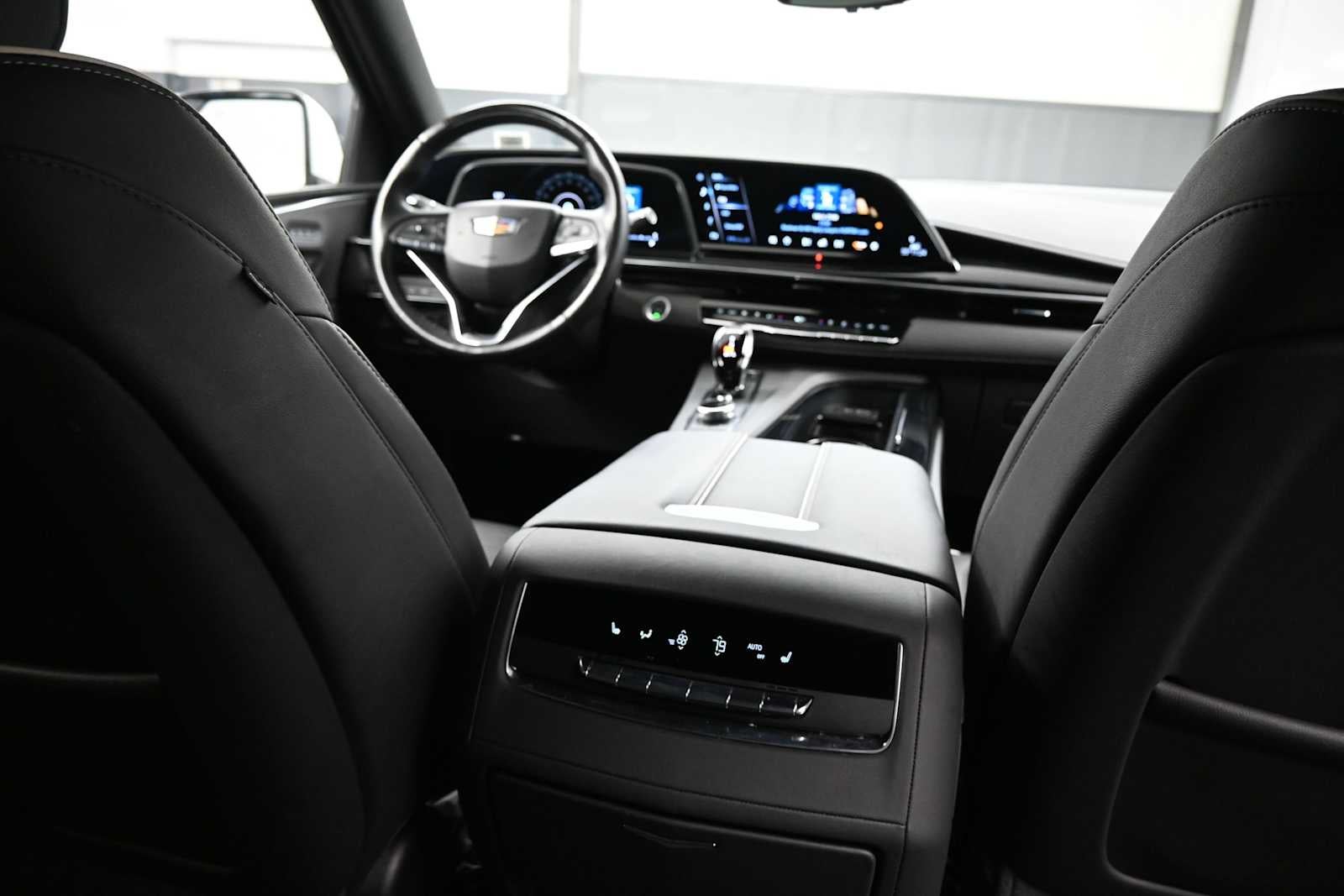 2024 Cadillac Escalade ESV Sport
