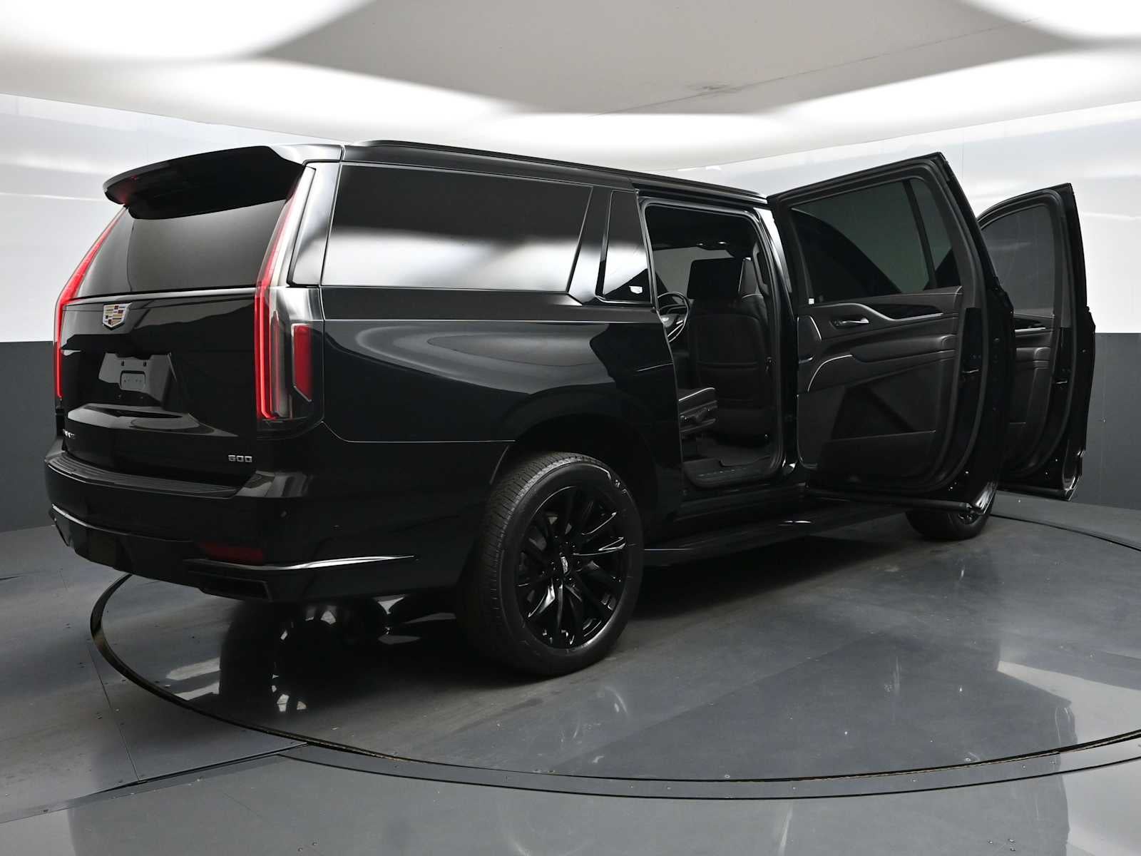 2022 Cadillac Escalade ESV Sport