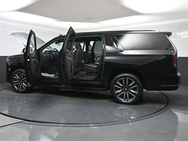 2023 Cadillac Escalade ESV Sport