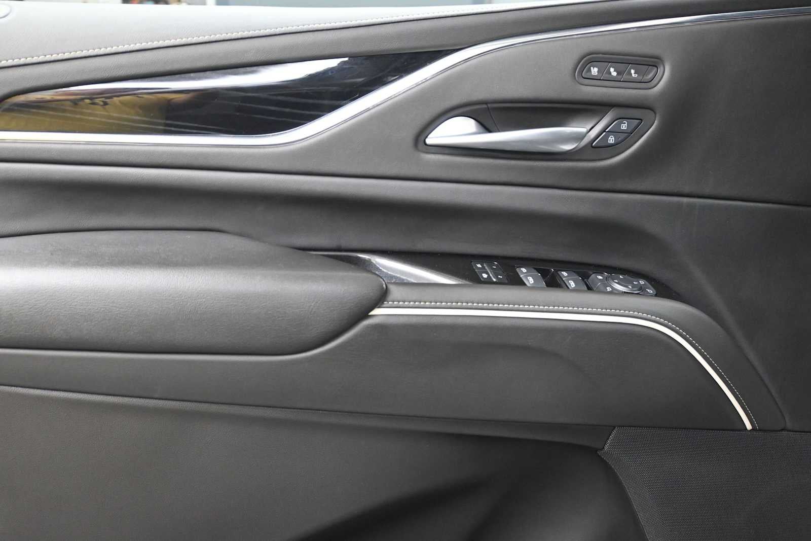 2024 Cadillac Escalade ESV Sport