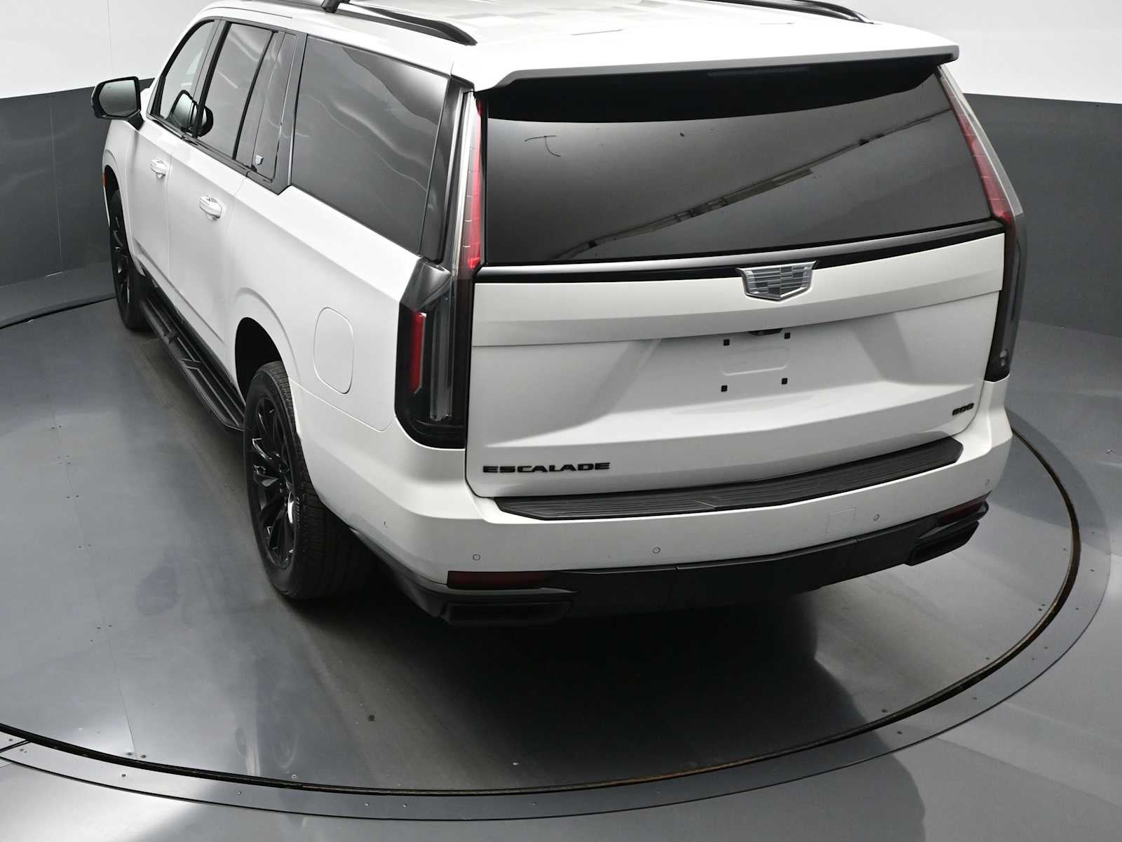 2024 Cadillac Escalade ESV Sport