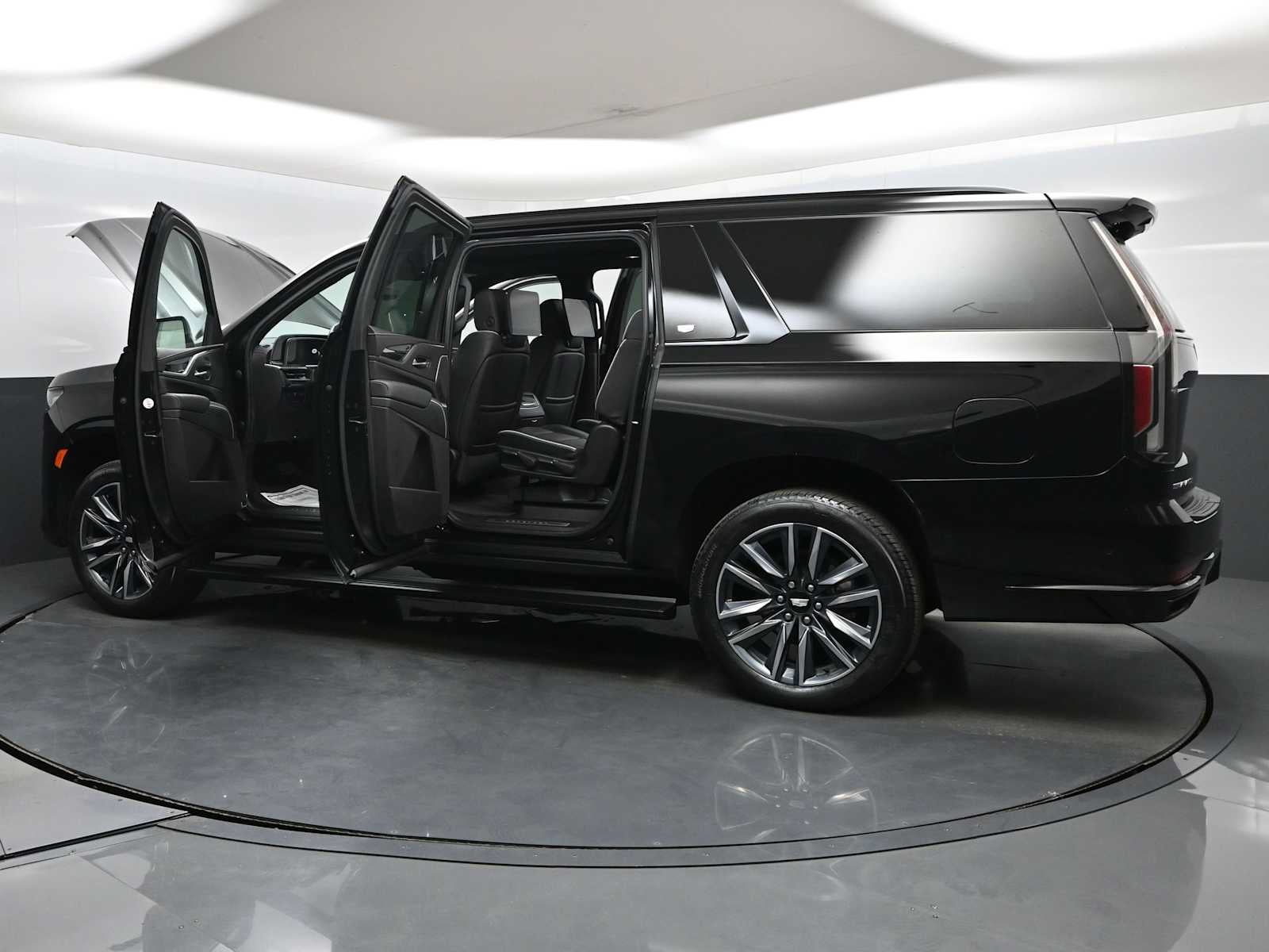 2023 Cadillac Escalade ESV Sport