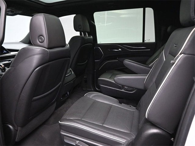 2023 Cadillac Escalade ESV Sport