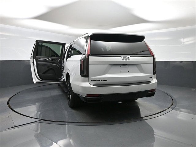 2023 Cadillac Escalade ESV Sport