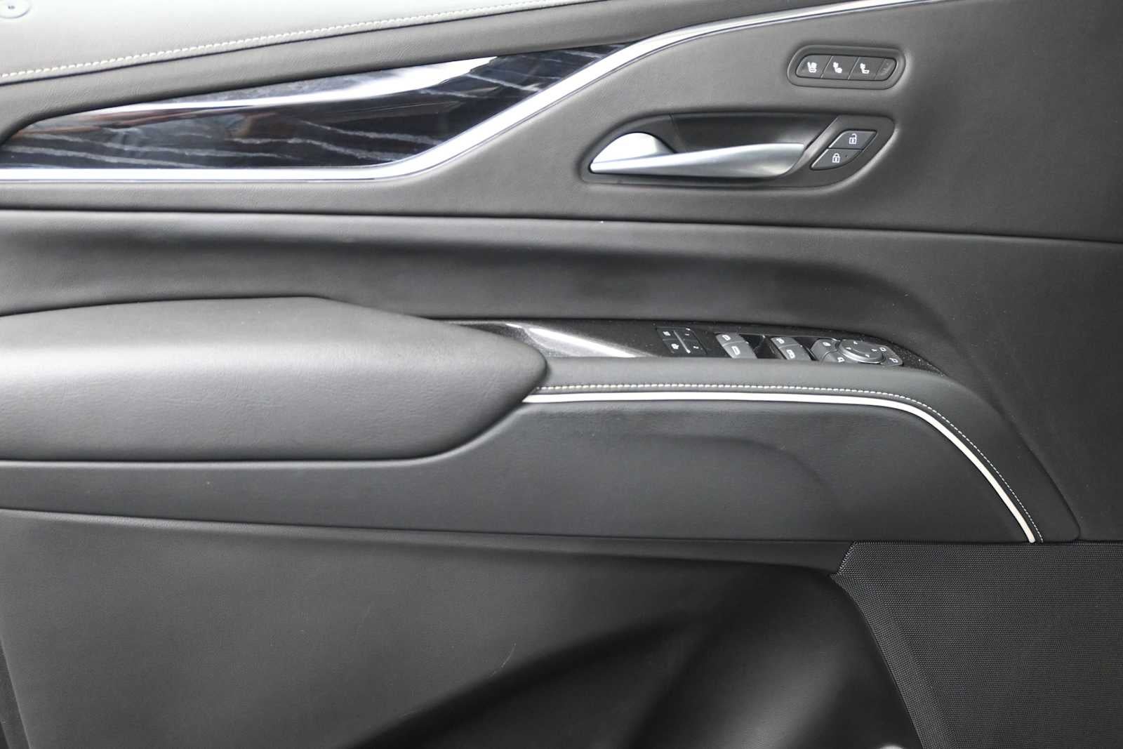 2023 Cadillac Escalade ESV 4WD Sport