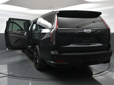 2023 Cadillac Escalade ESV Sport Platinum