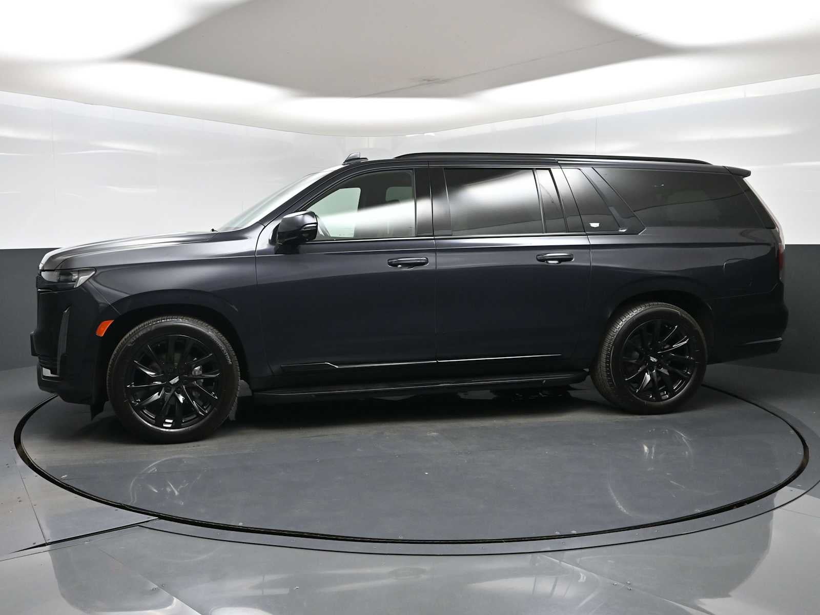 2023 Cadillac Escalade ESV Sport Platinum