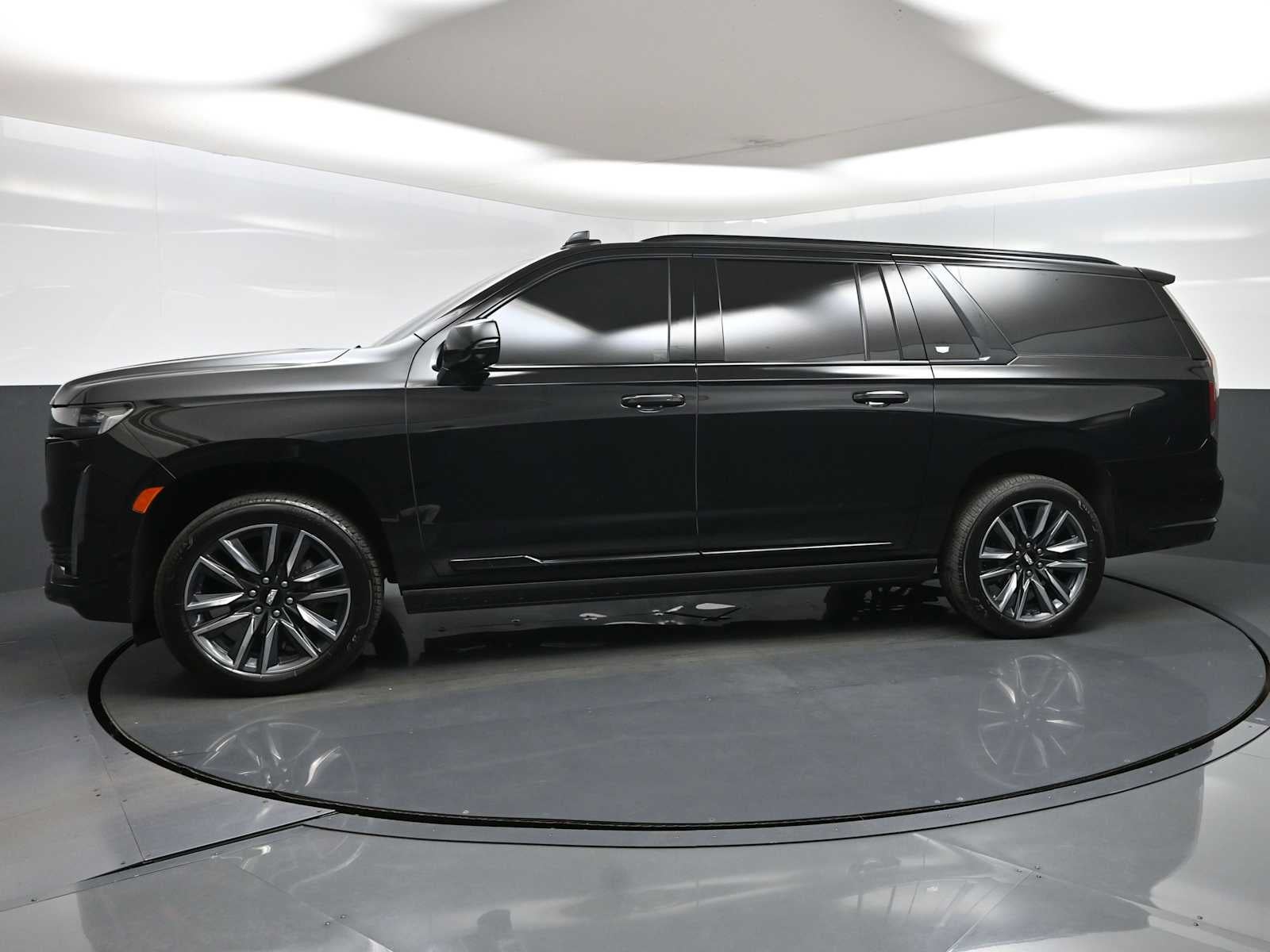 2023 Cadillac Escalade ESV Sport Platinum