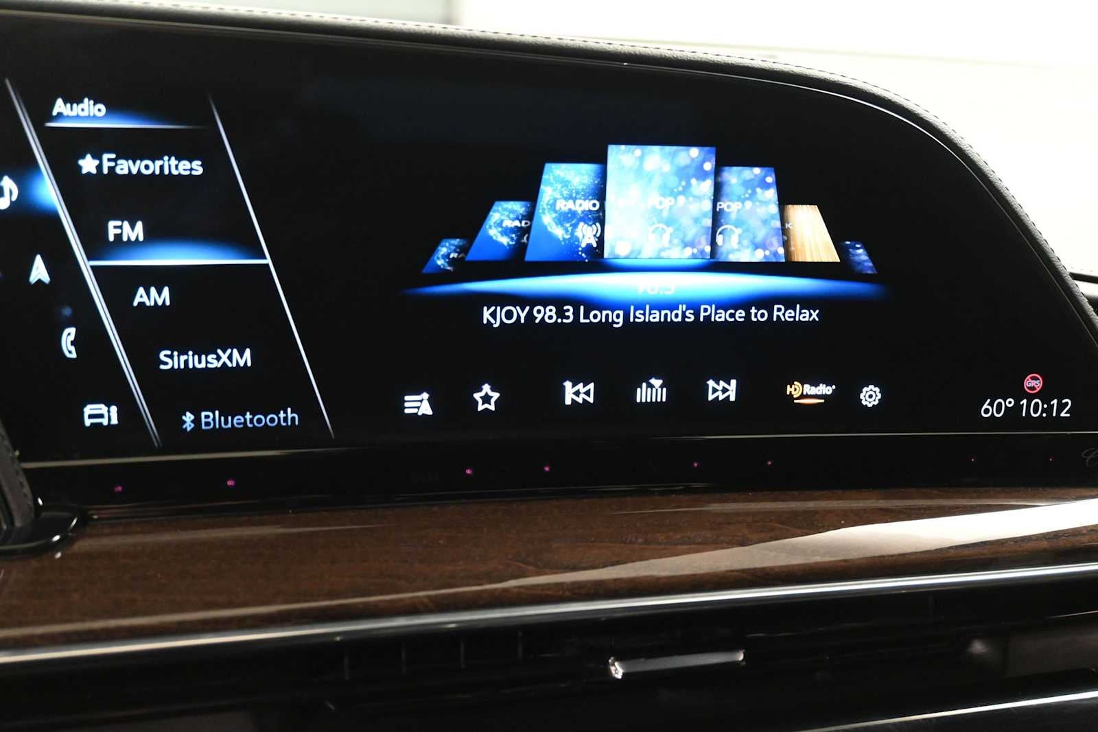 2022 Cadillac Escalade ESV Sport Platinum