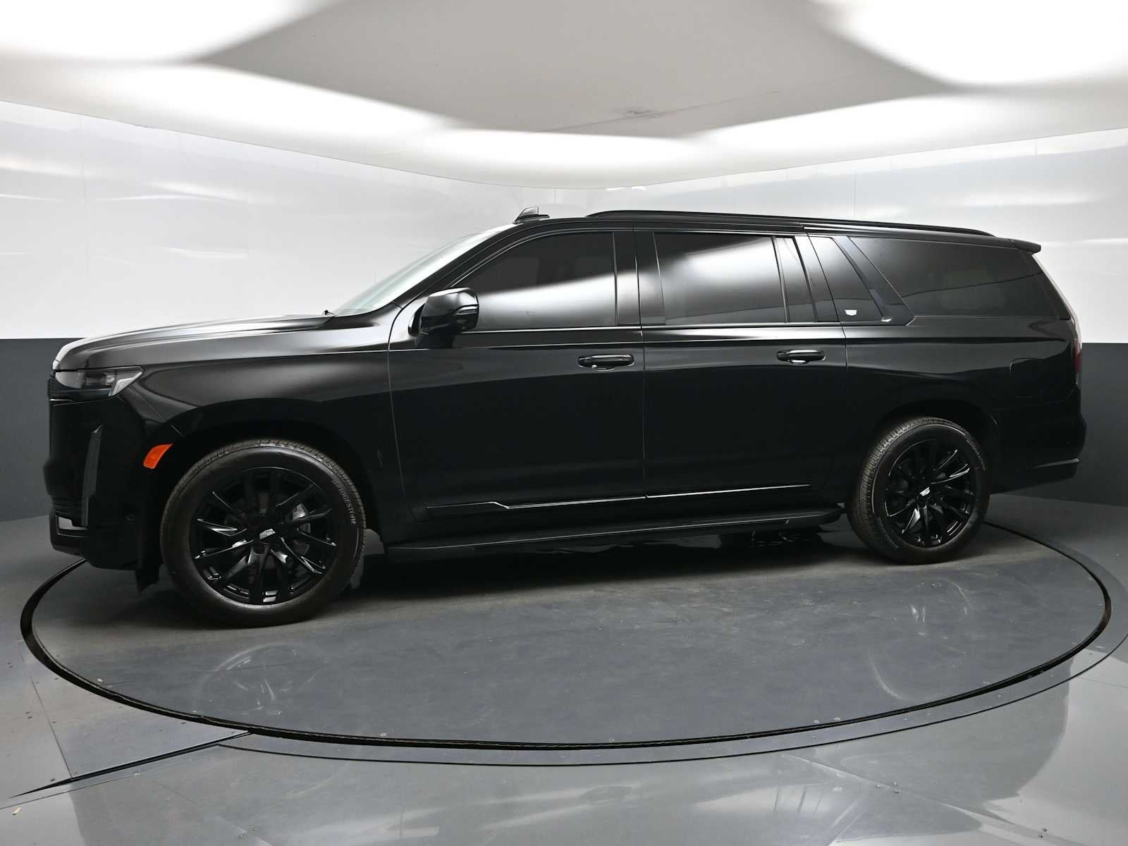2022 Cadillac Escalade ESV Sport Platinum