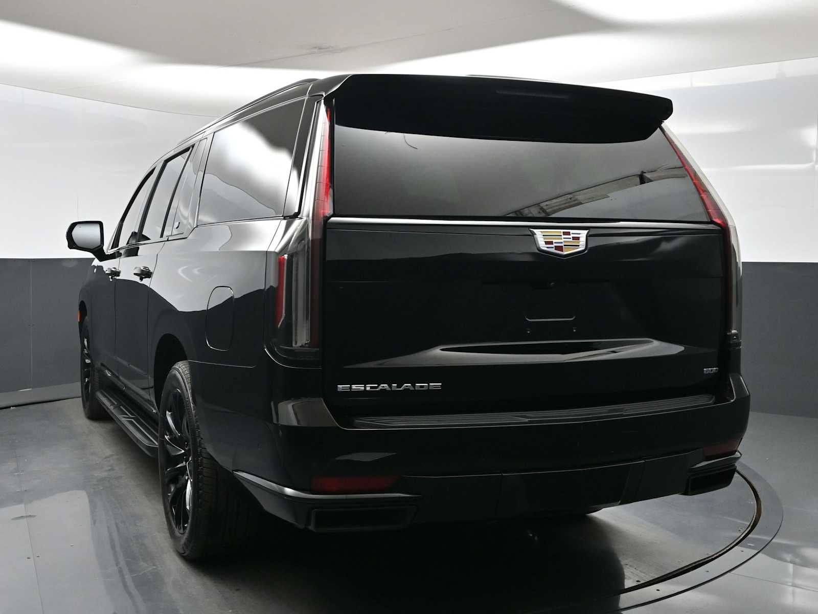 2022 Cadillac Escalade ESV Sport Platinum