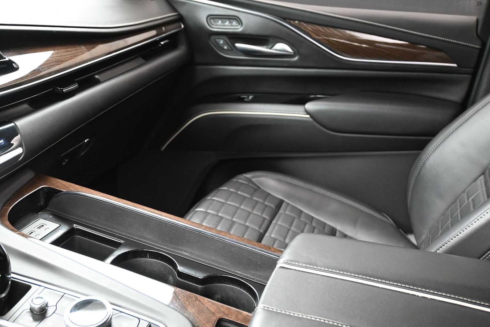 2022 Cadillac Escalade ESV Sport Platinum