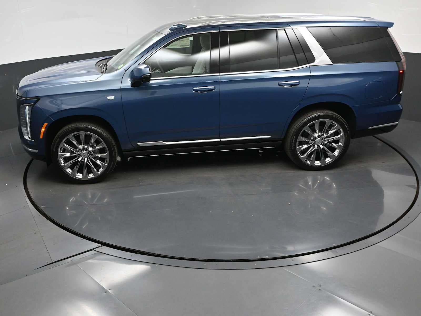 2026 Cadillac Escalade Platinum Luxury