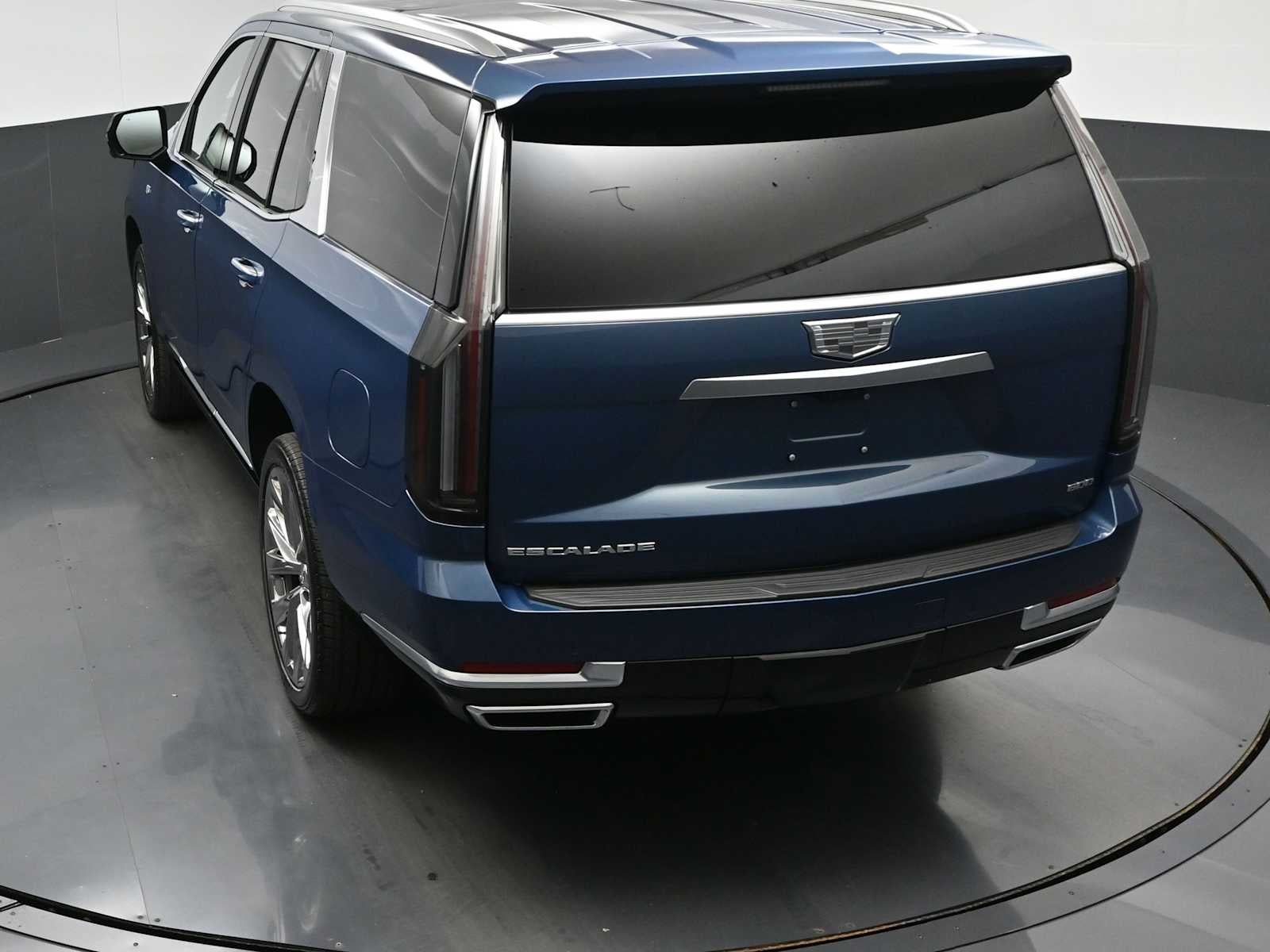 2026 Cadillac Escalade Platinum Luxury