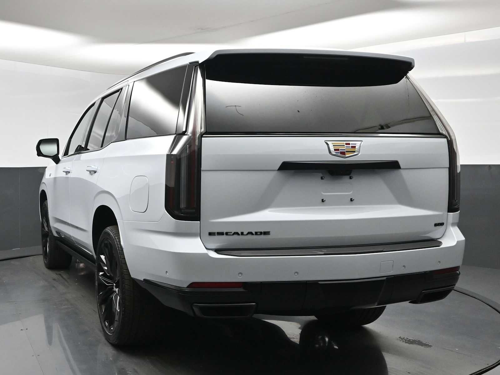 2026 Cadillac Escalade Platinum Sport - Photo 4