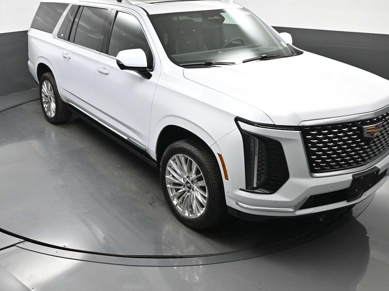2026 Cadillac Escalade ESV Luxury