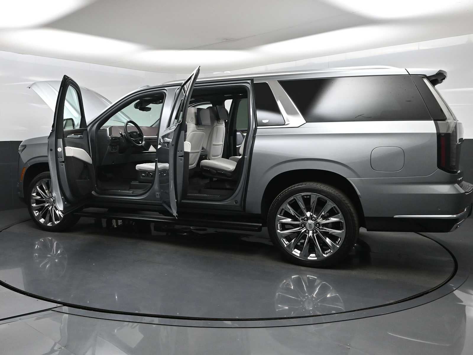 2026 Cadillac Escalade ESV Platinum Luxury