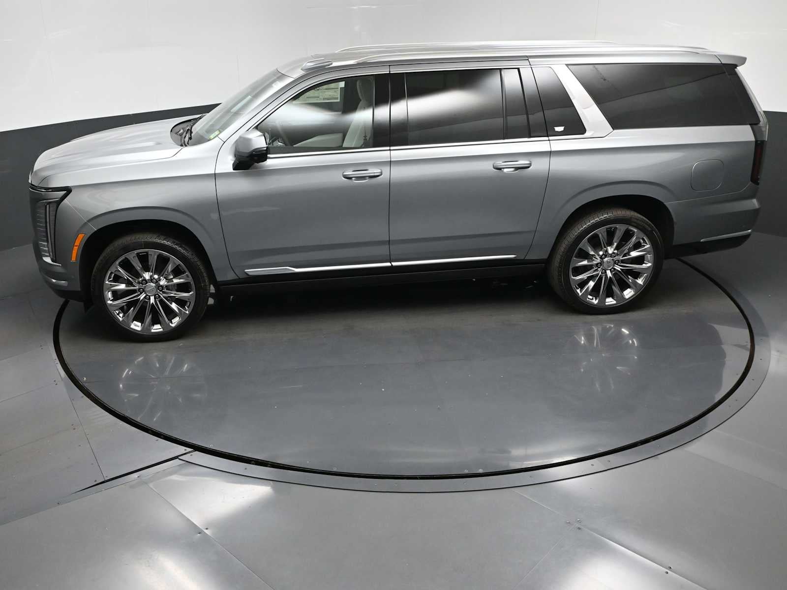 2026 Cadillac Escalade ESV Platinum Luxury