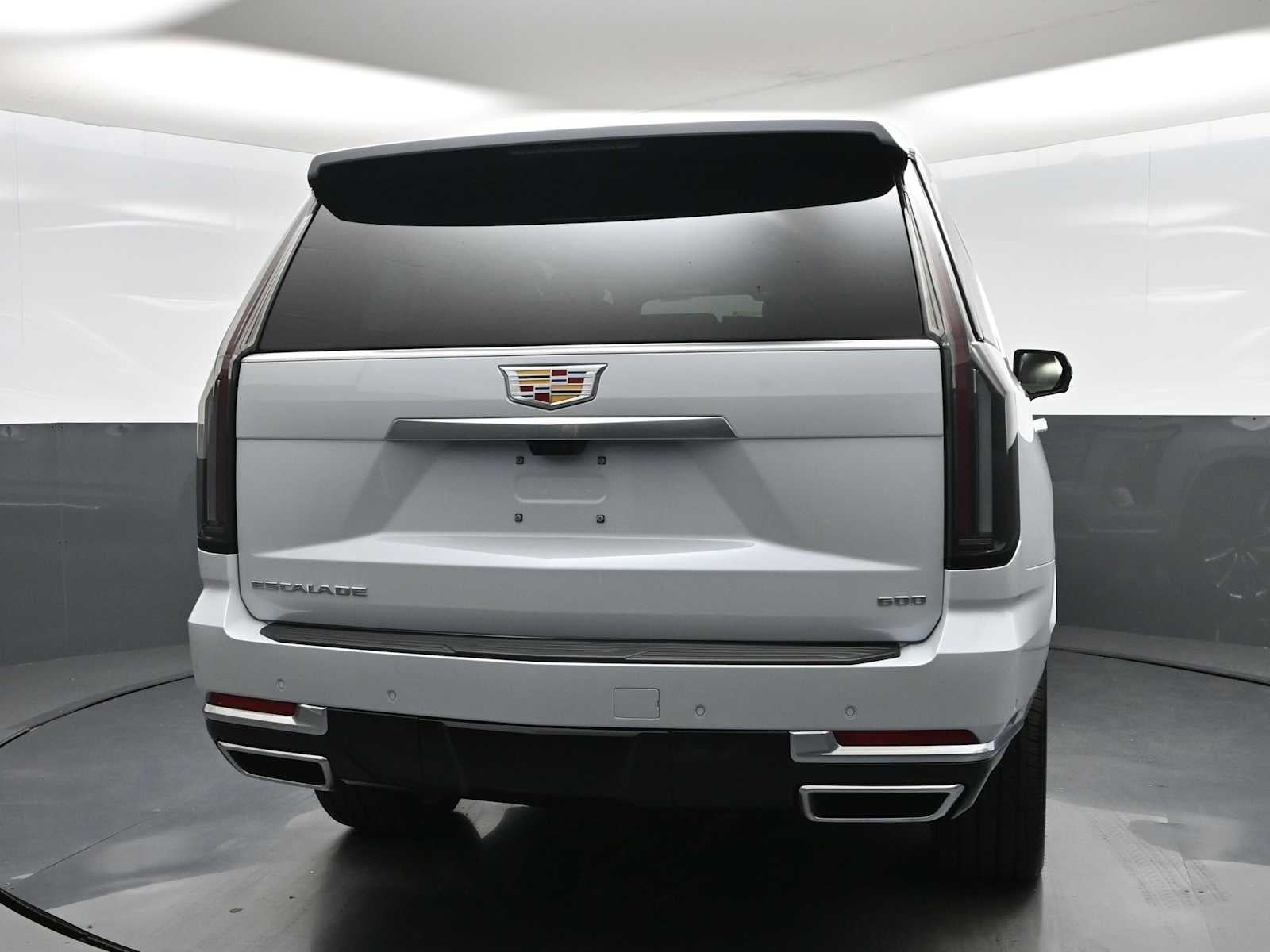 2026 Cadillac Escalade ESV Platinum Luxury