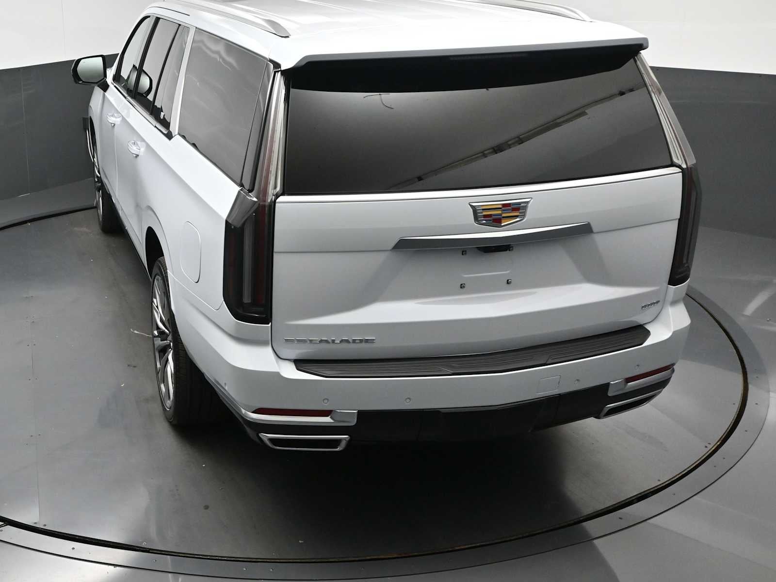 2026 Cadillac Escalade ESV Platinum Luxury