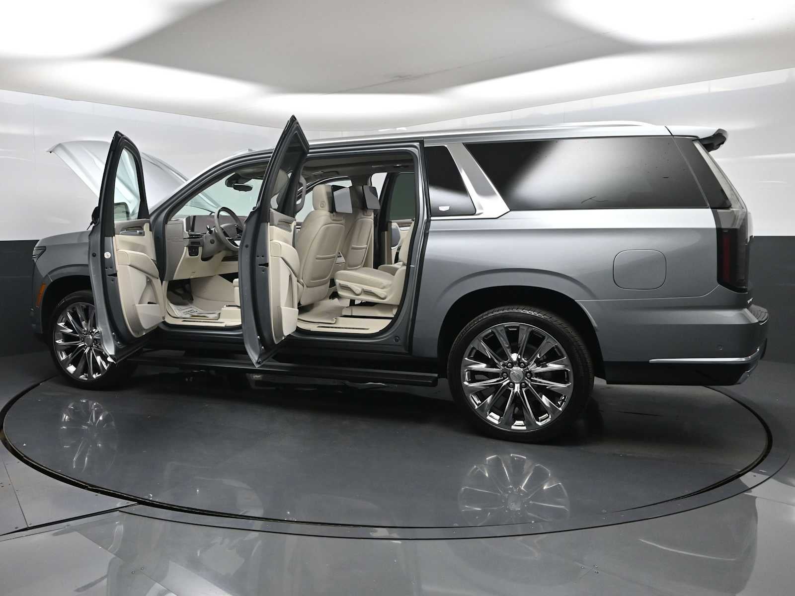 2026 Cadillac Escalade ESV Platinum Luxury