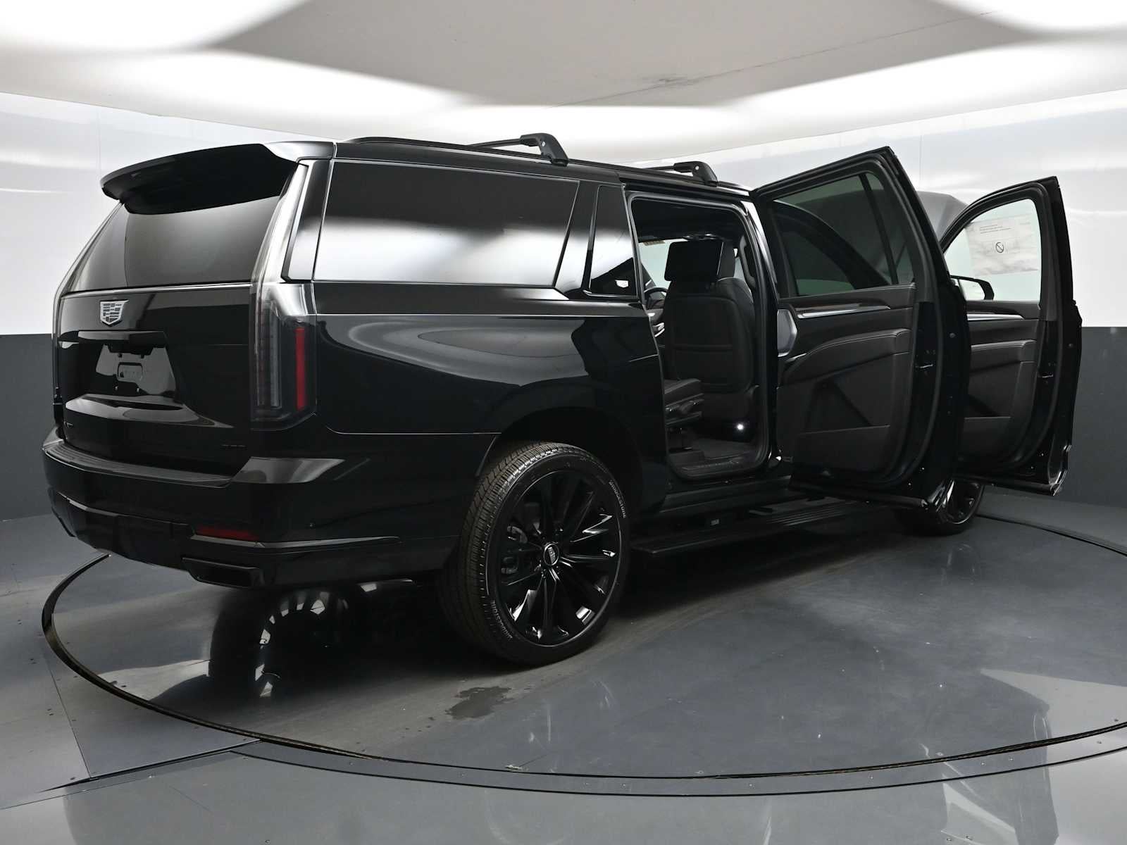 2026 Cadillac Escalade ESV Platinum Sport
