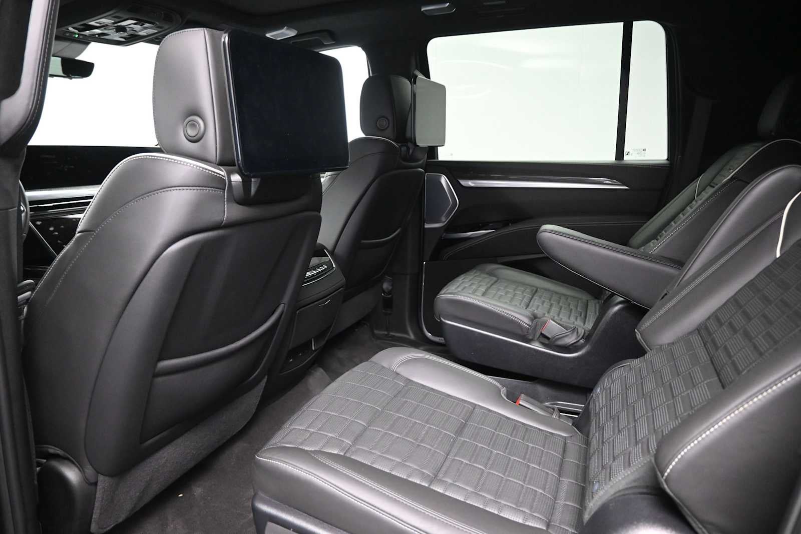 2025 Cadillac Escalade ESV Escalade-V ESV