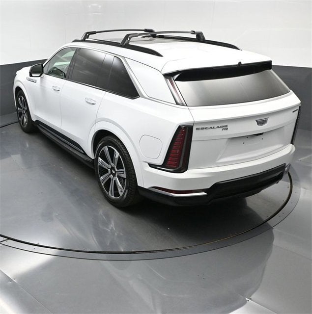 2025 Cadillac ESCALADE IQ Luxury 2