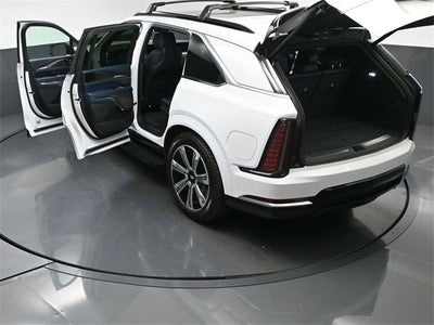 2025 Cadillac ESCALADE IQ Luxury 2