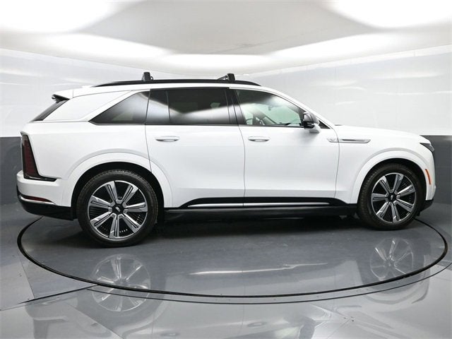 2025 Cadillac ESCALADE IQ Luxury 2