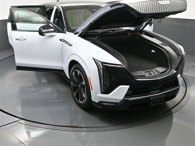 2026 Cadillac ESCALADE IQ Sport