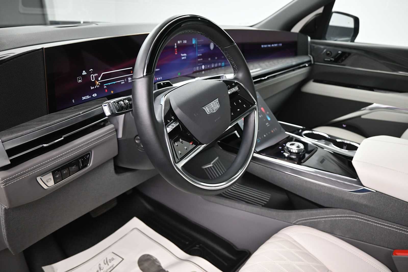 2025 Cadillac ESCALADE IQ Sport 1
