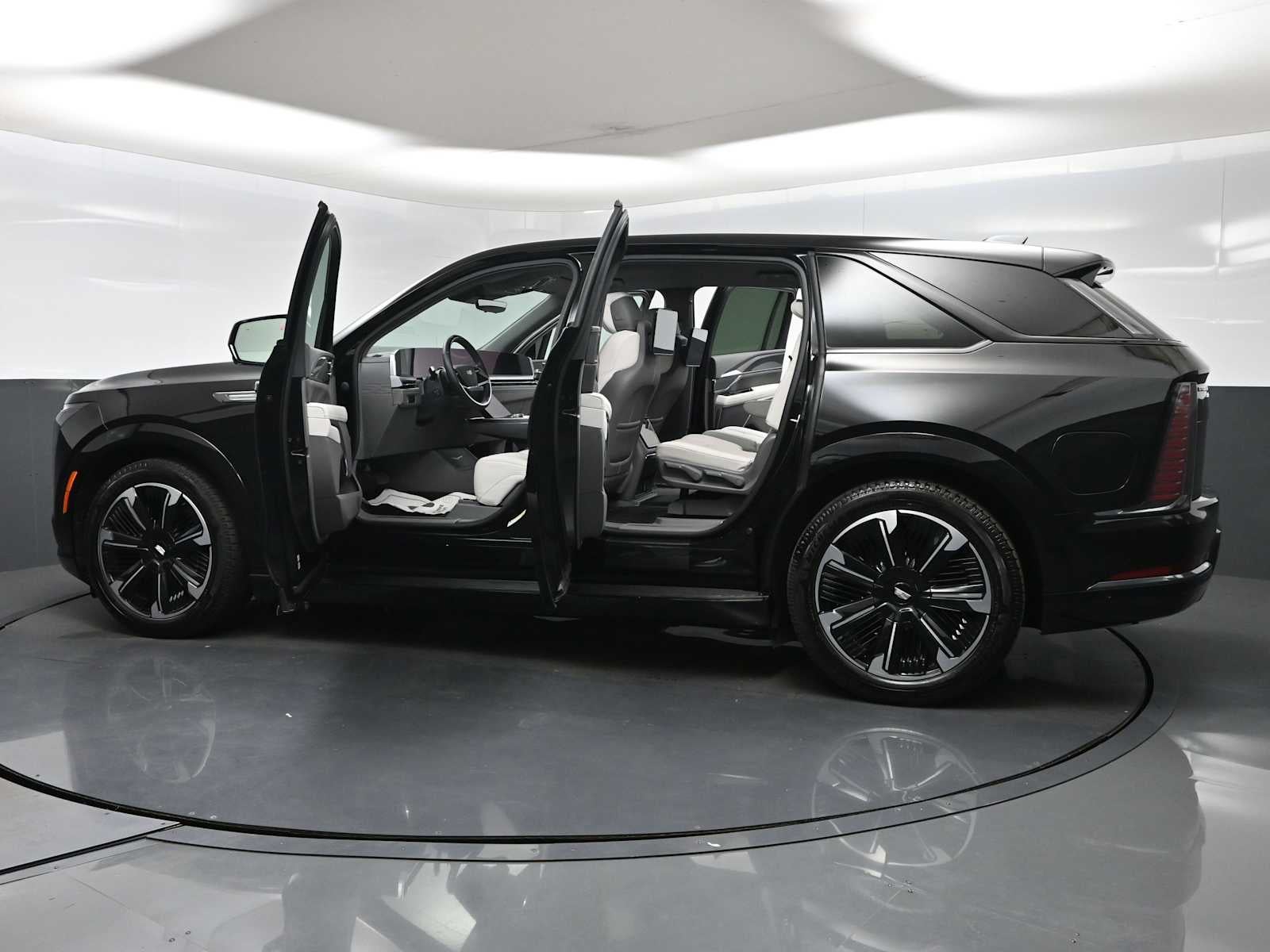 2025 Cadillac ESCALADE IQ Sport 1