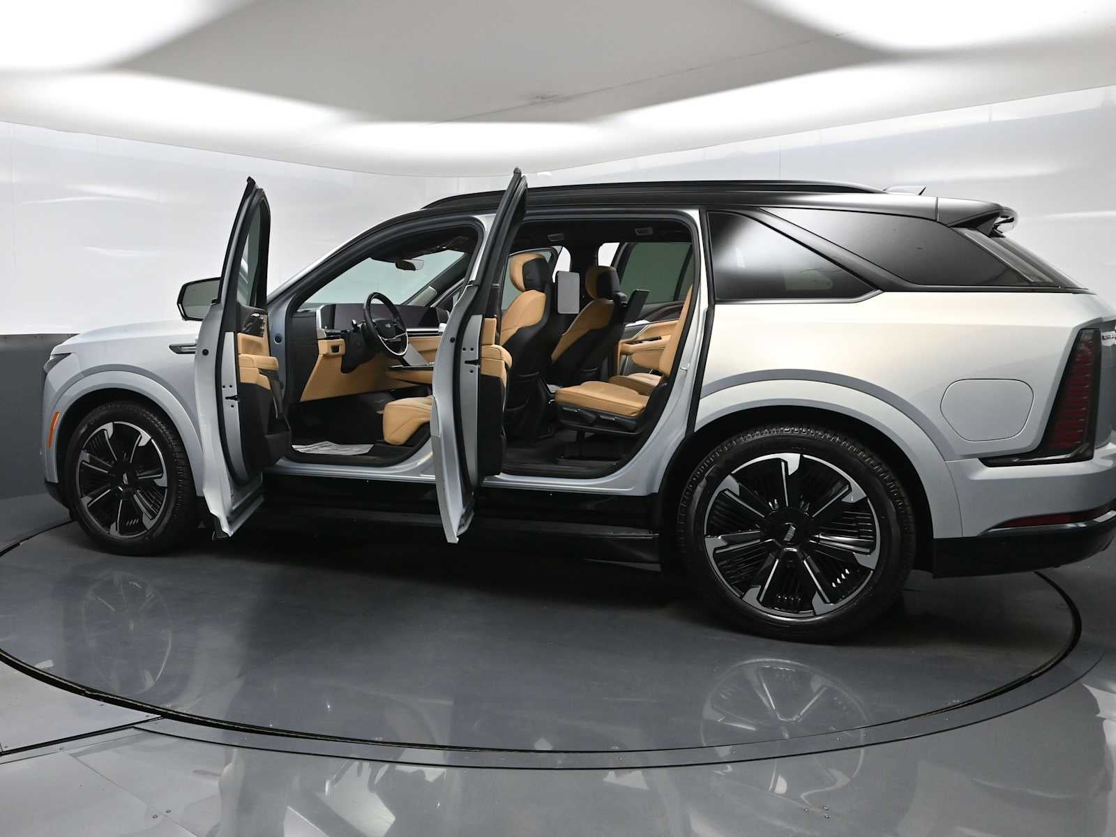 2025 Cadillac ESCALADE IQ Sport 2