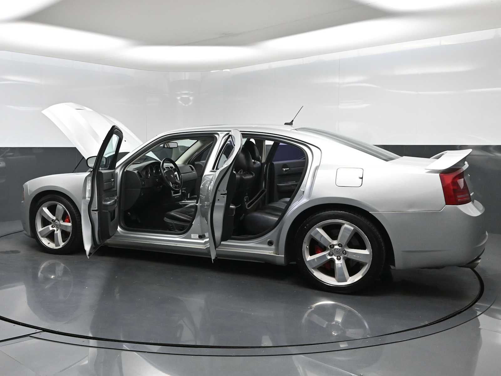 2008 Dodge Charger SRT8