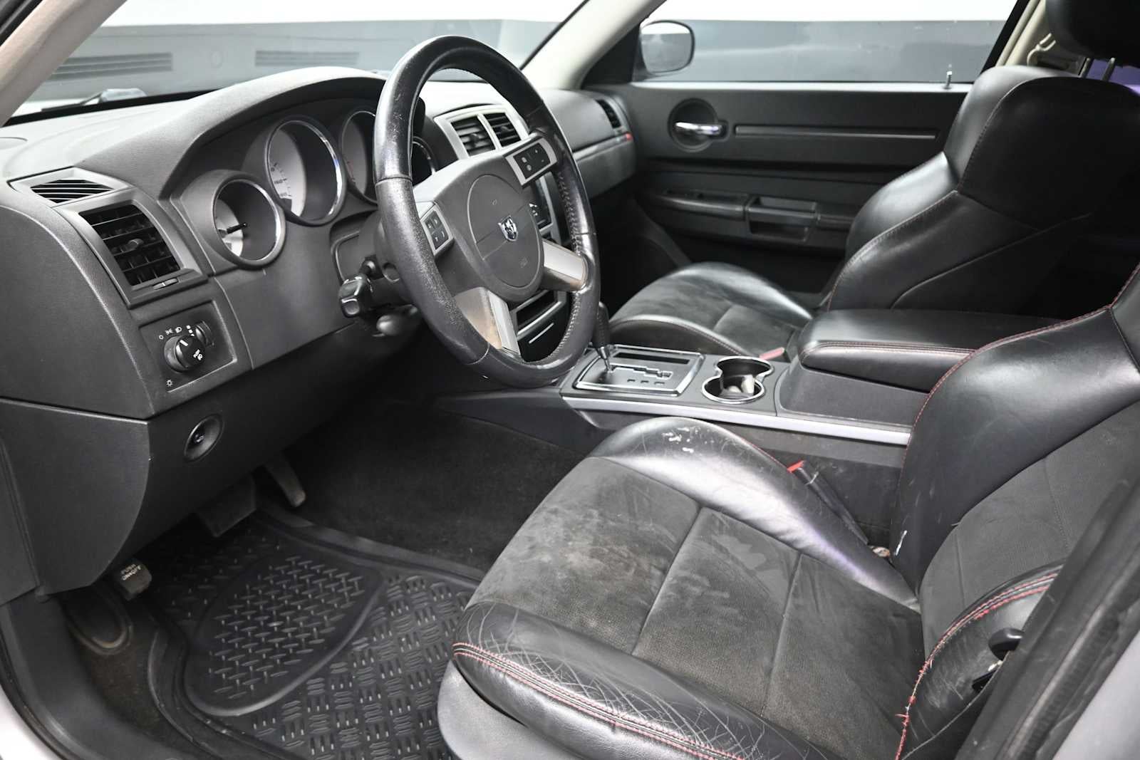 2008 Dodge Charger SRT8