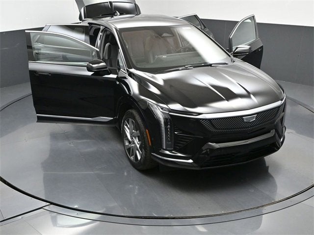 2026 Cadillac OPTIQ Luxury