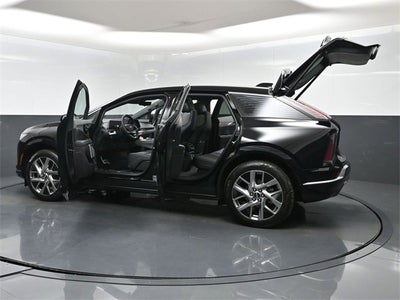 2026 Cadillac OPTIQ Luxury