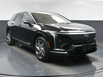 2026 Cadillac OPTIQ Luxury