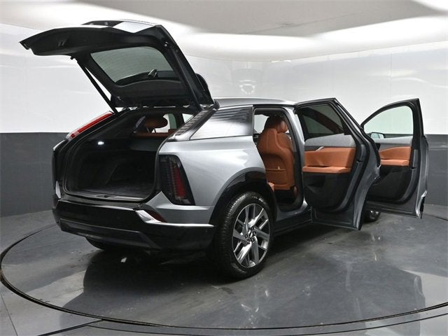 2026 Cadillac OPTIQ Premium Luxury