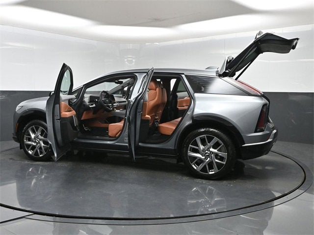 2026 Cadillac OPTIQ Premium Luxury