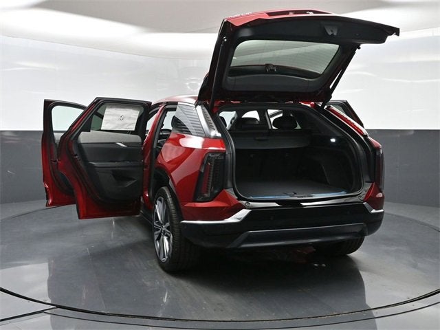 2026 Cadillac OPTIQ Premium Luxury