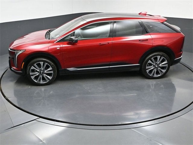 2026 Cadillac OPTIQ Premium Luxury