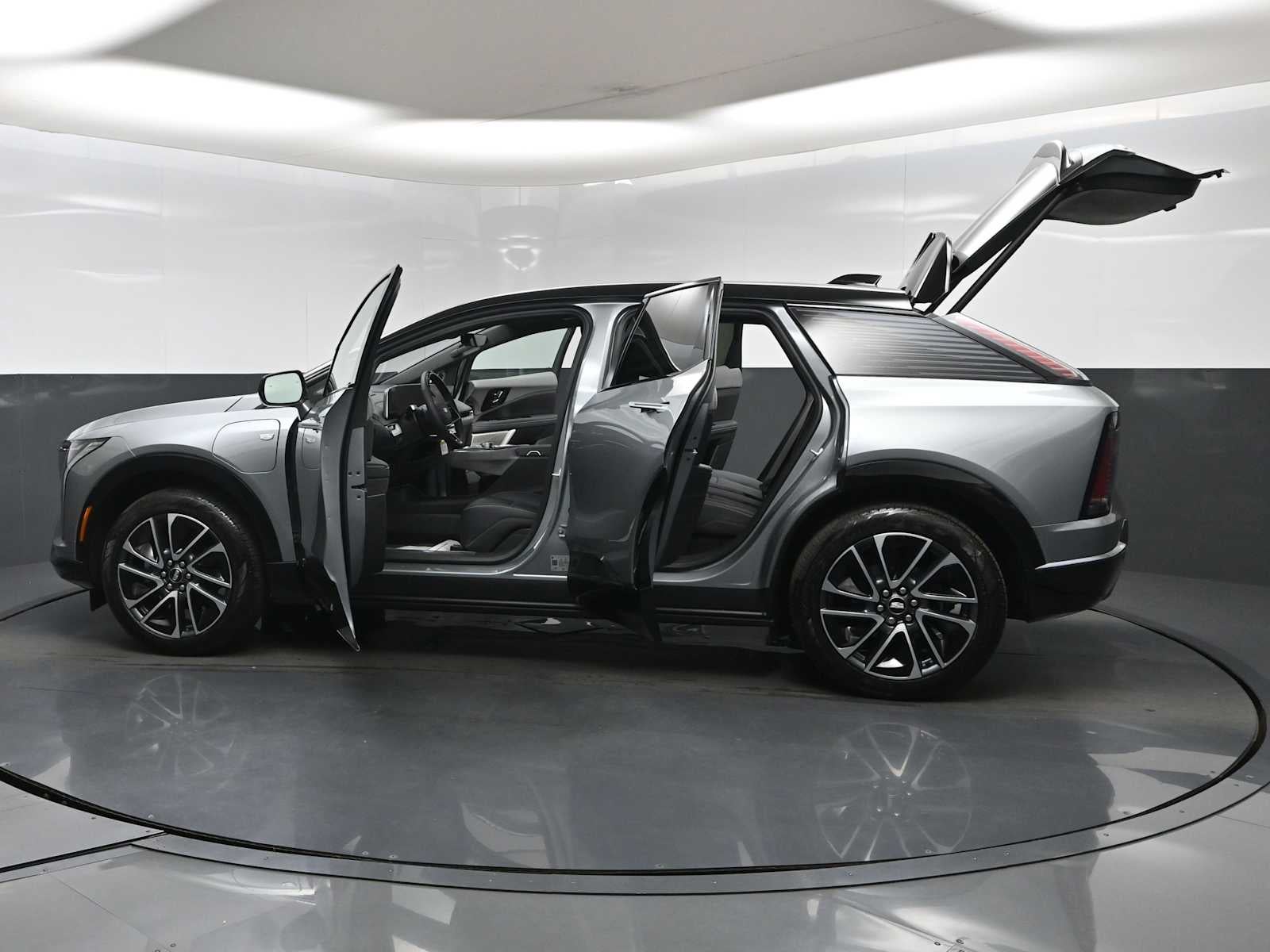 2027 Cadillac OPTIQ Sport