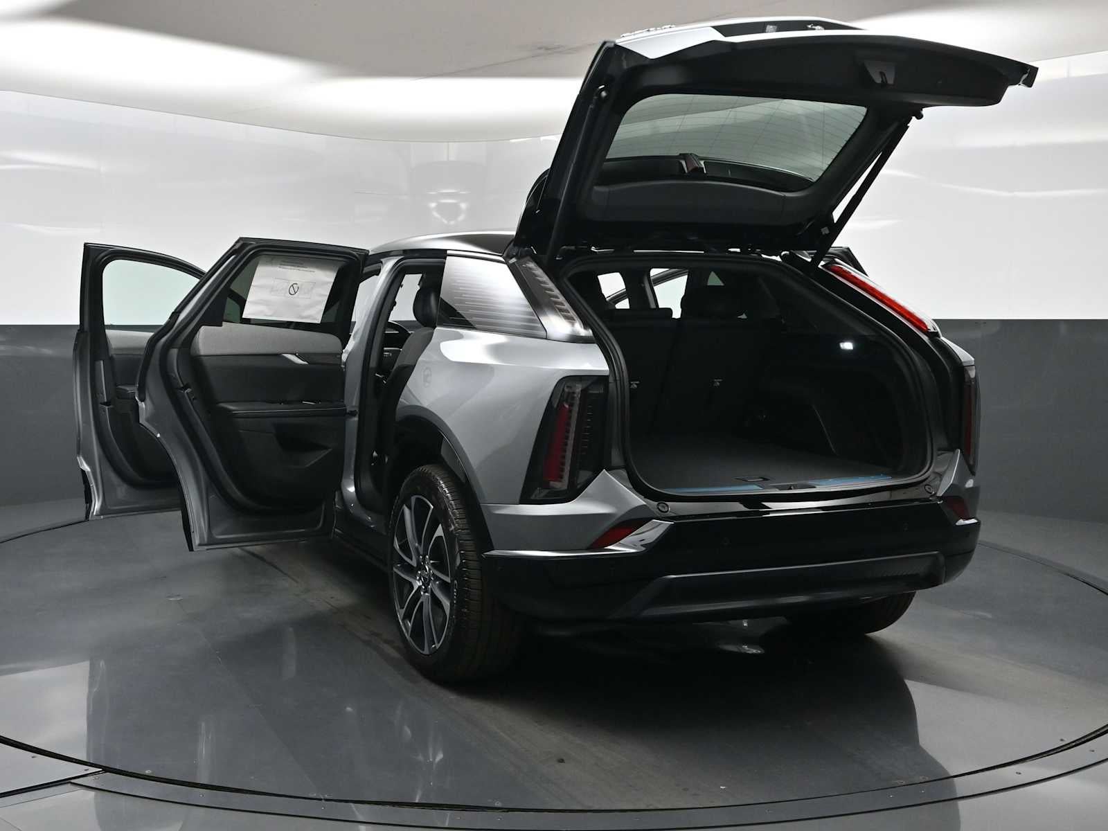 2027 Cadillac OPTIQ Sport